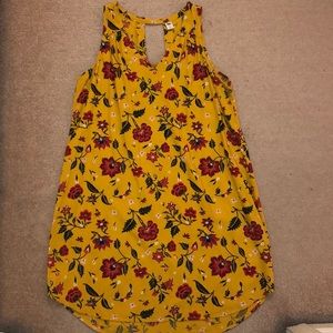 Sleeveless dress 👗 light material